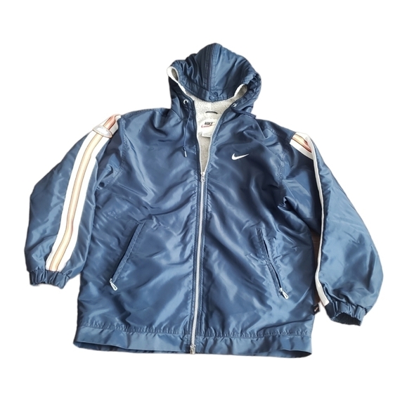 Vintage Sherpa Lined Nike Jacket - Picture 10 of 15